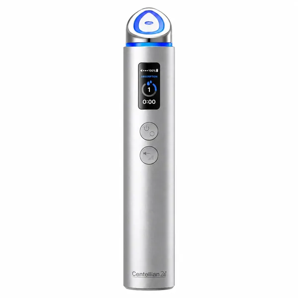 Centellian24 Madeca Prime Max, dispositivo de belleza facial plateado sobre fondo blanco