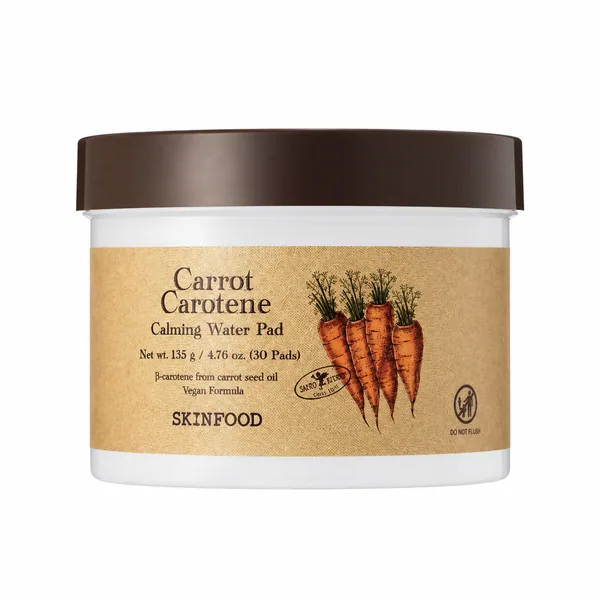 SKINFOOD Carrot Carotene Calming Water Pad Mini, envase cerrado sobre fondo blanco