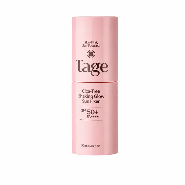 Tage Cica-tree Shaking Glow Sun Fixer Spf 50 50ml Makeup Fix, envase cerrado sobre fondo claro