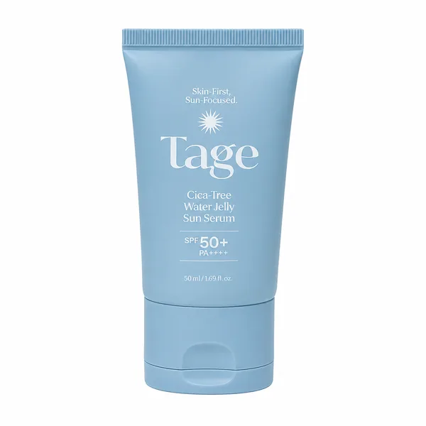 Tage Cica-Tree Water Jelly Sun Serum SPF50+ PA++++, envase cerrado sobre fondo claro